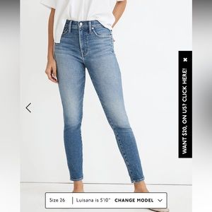 Madewell 10” Highrise Skinny Crop Jeans in Sheffield Wash